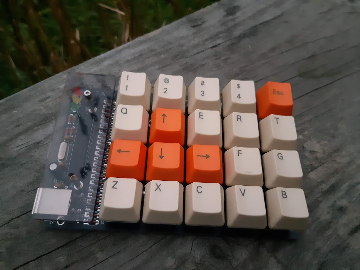 20200113_215330 Gaming Pad